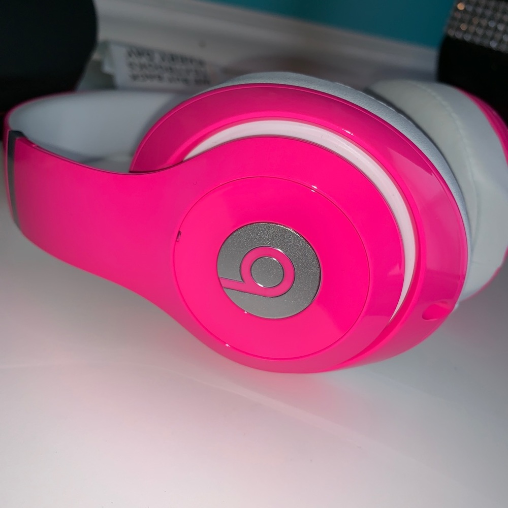 Studio Beats: Special Edition